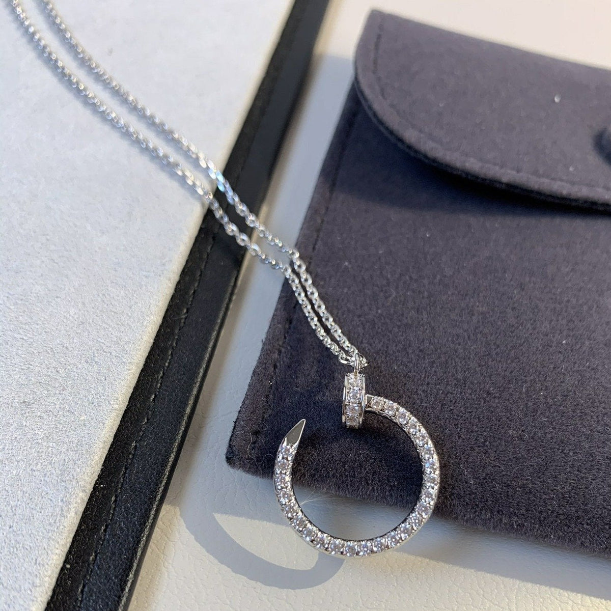 [⭐Seralia]JUSTE NECKLACE SILVER DIAMONDS