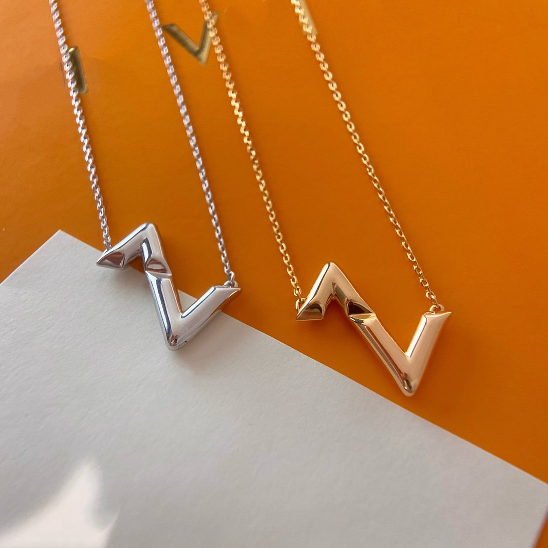 [⭐Seralia]VOLTE UPSIDE DOWN NECKLACE