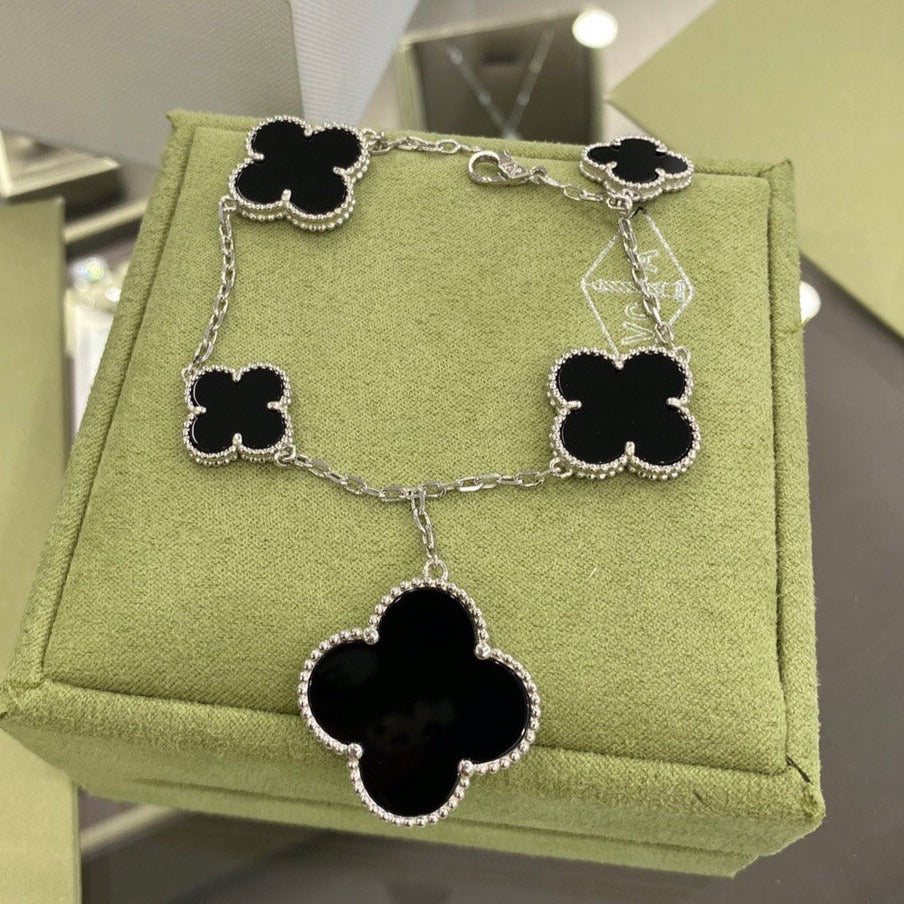 [⭐Seralia]CLOVER 5 MOTIFS SIVLER ONYX BRACELET