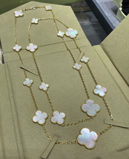[⭐Seralia]CLOVER 16 MOTIF WHITE MOP GOLD NECKLACE