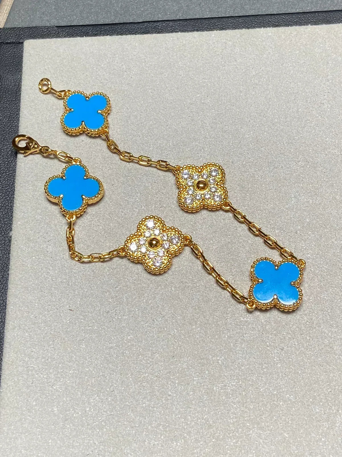 [⭐Seralia] CLOVER 5 MOTIF BLUE AGATE BRACELET COLLECTION