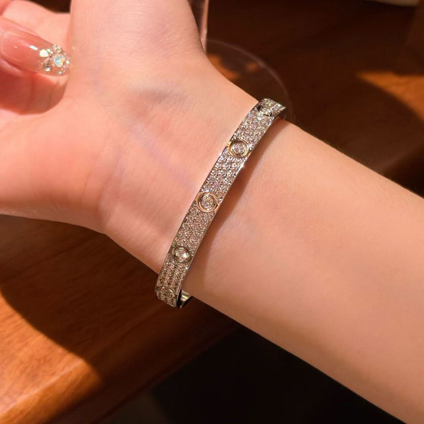 [⭐Seralia]LOVE BRACELET 6.1MM DIAMOND-PAVED 10 BIG DIAMONDS